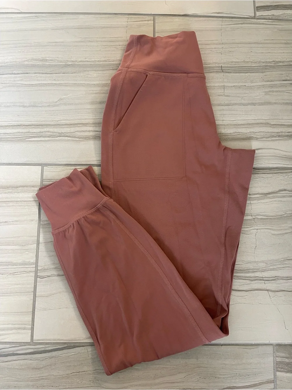 lululemon mauve rose high-waist leggings with pocket